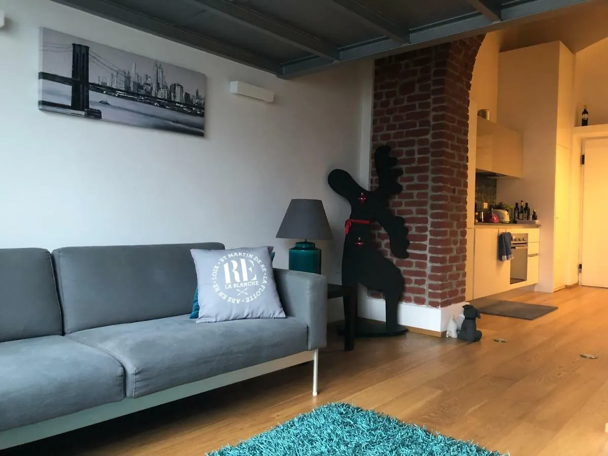 Lovely Loft Isola/Garibaldi location