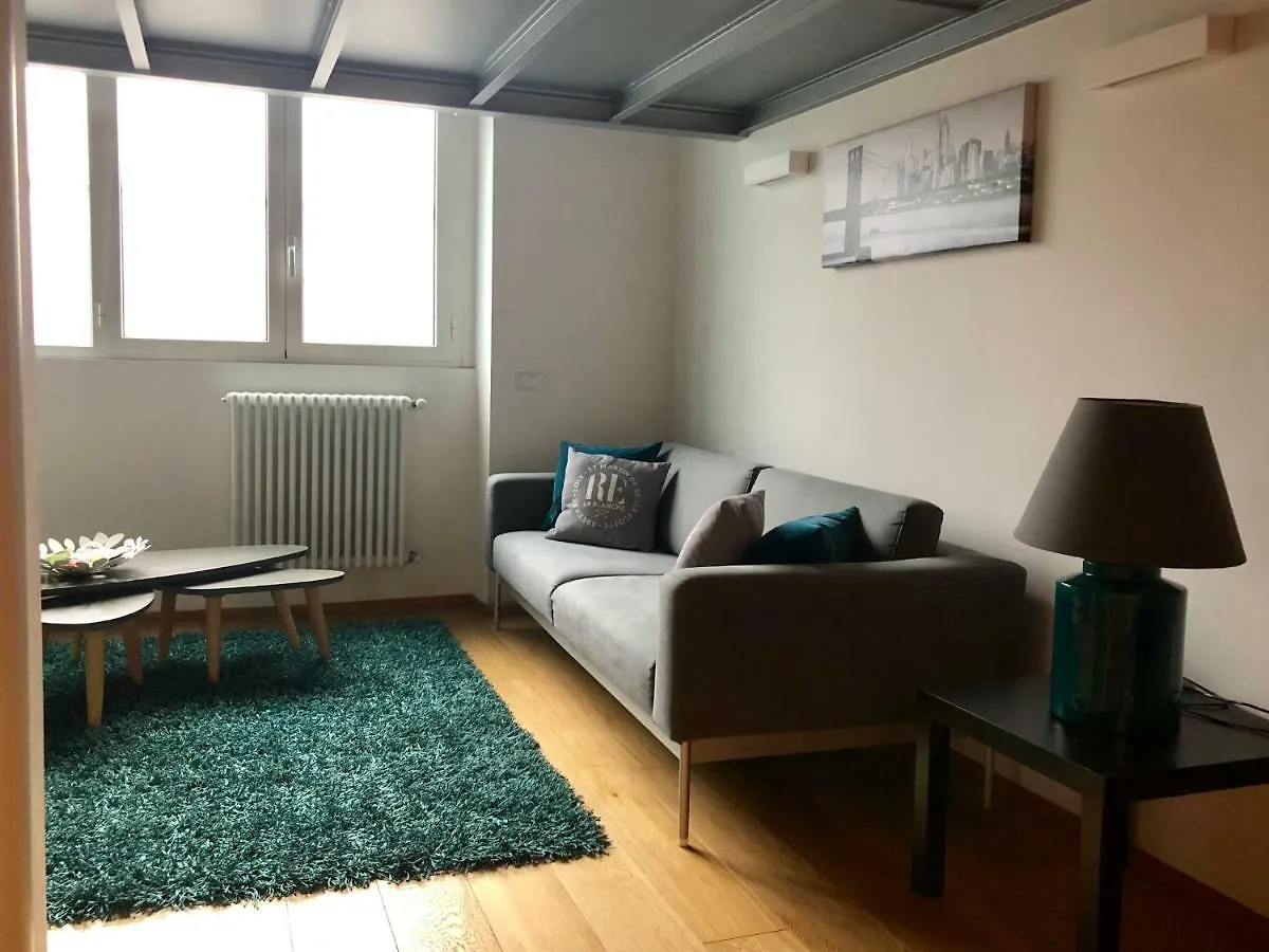 Apartment Lovely Loft Isola/Garibaldi Milan